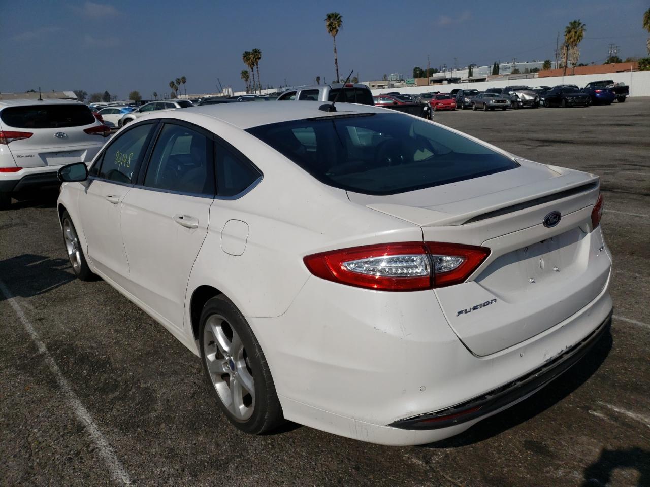 Photo 3 from auction – 2016 FORD FUSION SE with VIN 3FA6P0H70GR315615