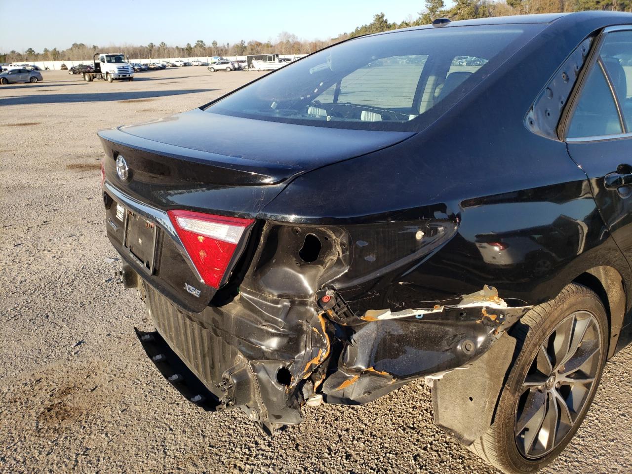 Photo 9 from auction – 2015 TOYOTA CAMRY LE with VIN 4T1BF1FK1FU102717