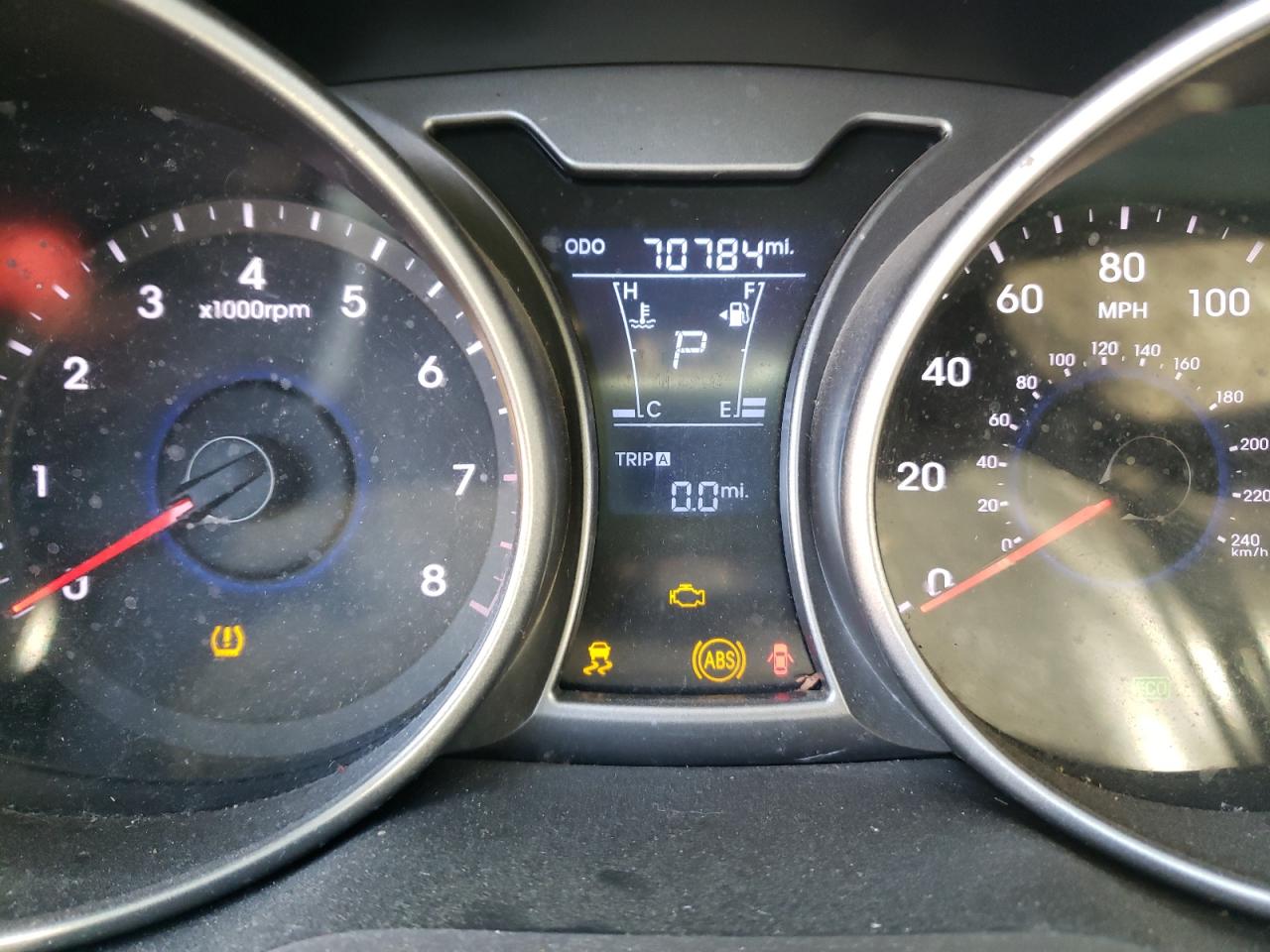 Photo 8 from auction – 2016 HYUNDAI VELOSTER with VIN KMHTC6AD3GU277023