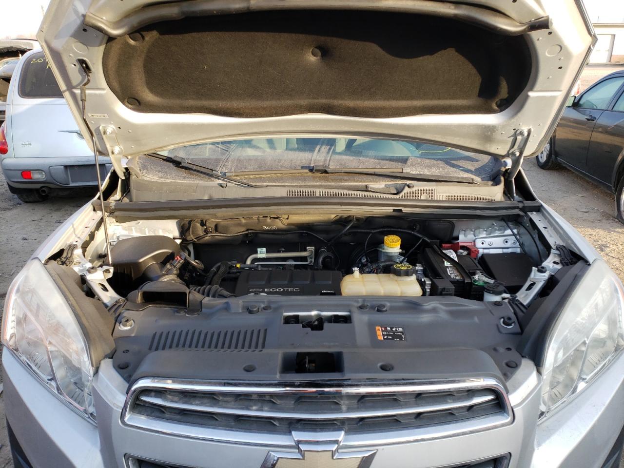 Photo 7 from auction – 2015 CHEVROLET TRAX 1LT with VIN 3GNCJLSB2FL245508