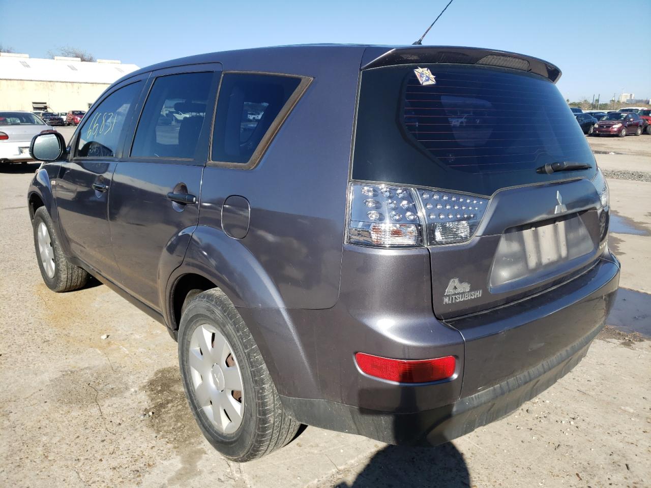 Photo 3 from auction – 2008 MITSUBISHI OUTLANDER with VIN JA4LS21W28Z006339