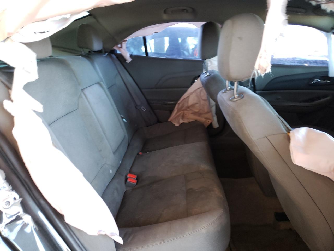 Photo 6 from auction – 2015 CHEVROLET MALIBU LS with VIN 1G11B5SL1FF335382