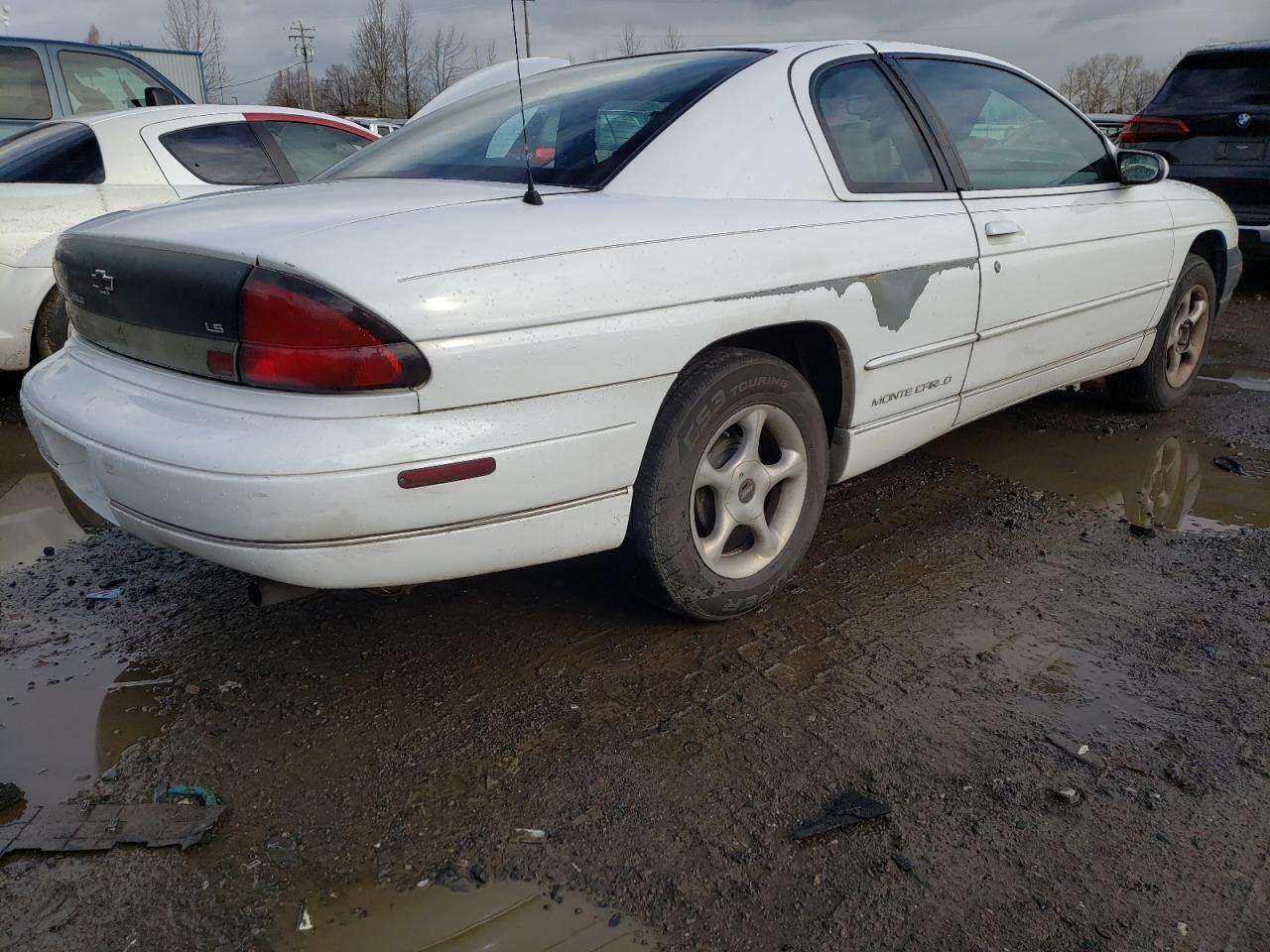 Photo 4 from auction – 1997 CHEVROLET MONTE CARL with VIN 2G1WW12M5V9182802