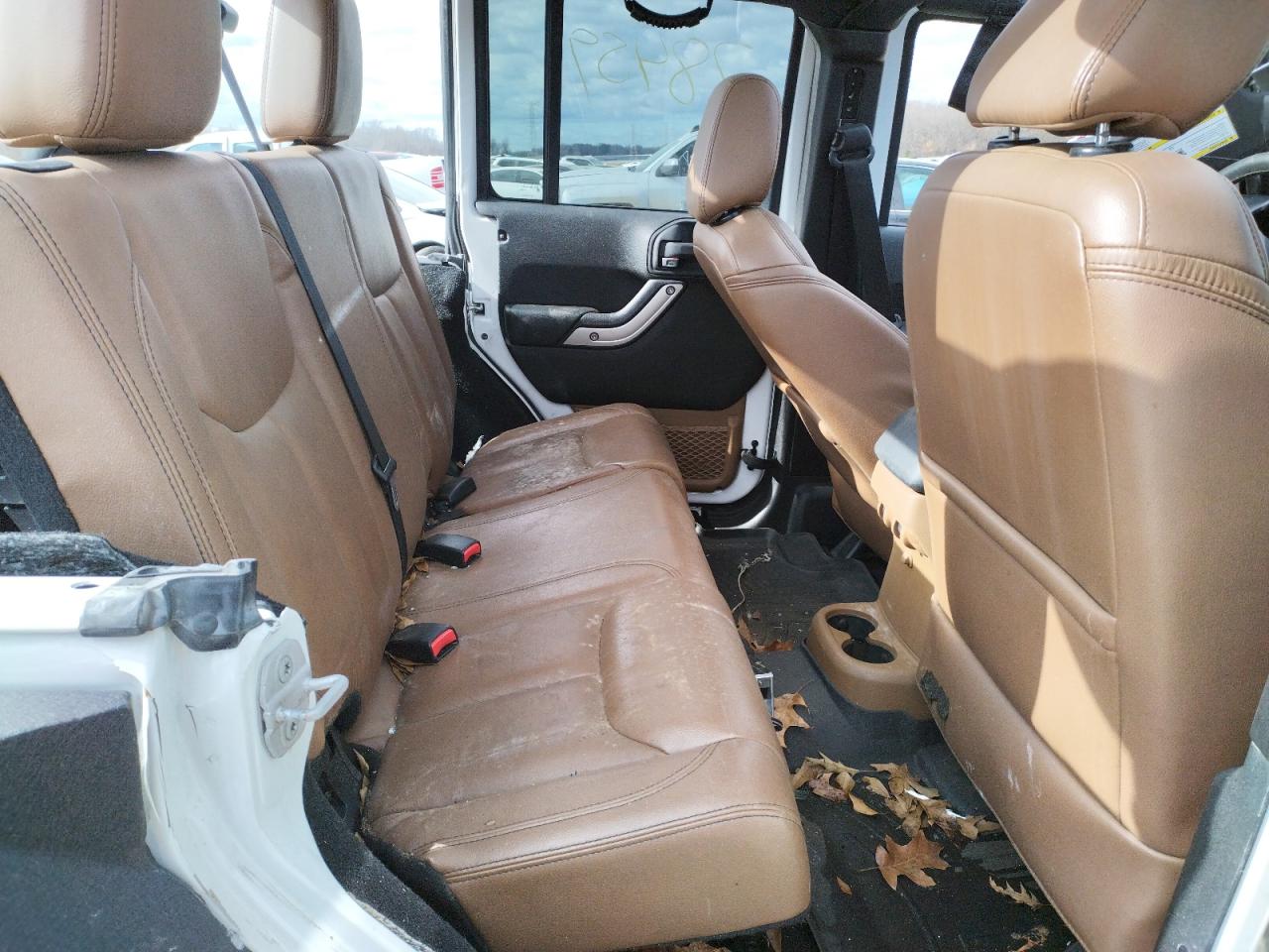 Photo 6 from auction – 2013 JEEP WRANGLER with VIN 1C4BJWEG4DL690032