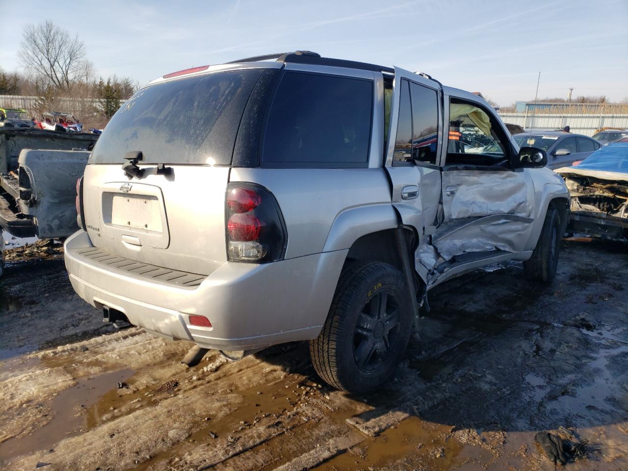 Photo 4 from auction – 2007 CHEVROLET TRAILBLAZE with VIN 1GNDT13S072201253