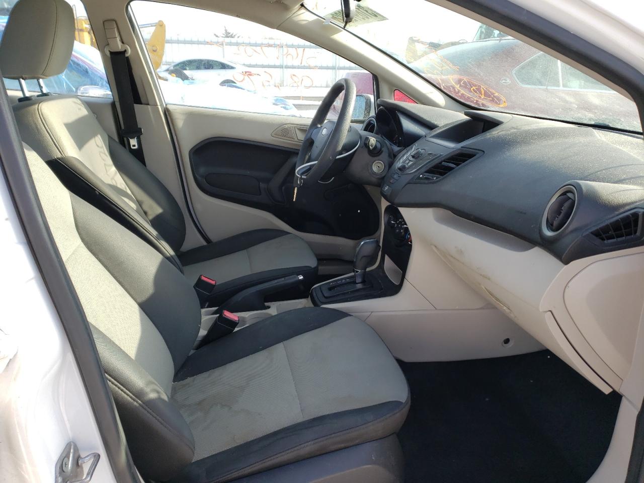 Photo 5 from auction – 2013 FORD FIESTA S with VIN 3FADP4AJ2DM208059