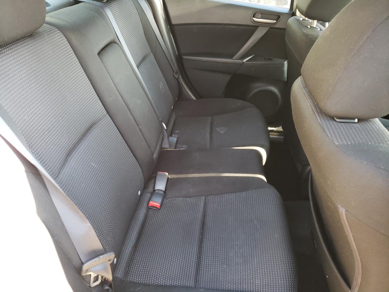 Photo 6 from auction – 2012 MAZDA 3 I with VIN JM1BL1V8XC1543391