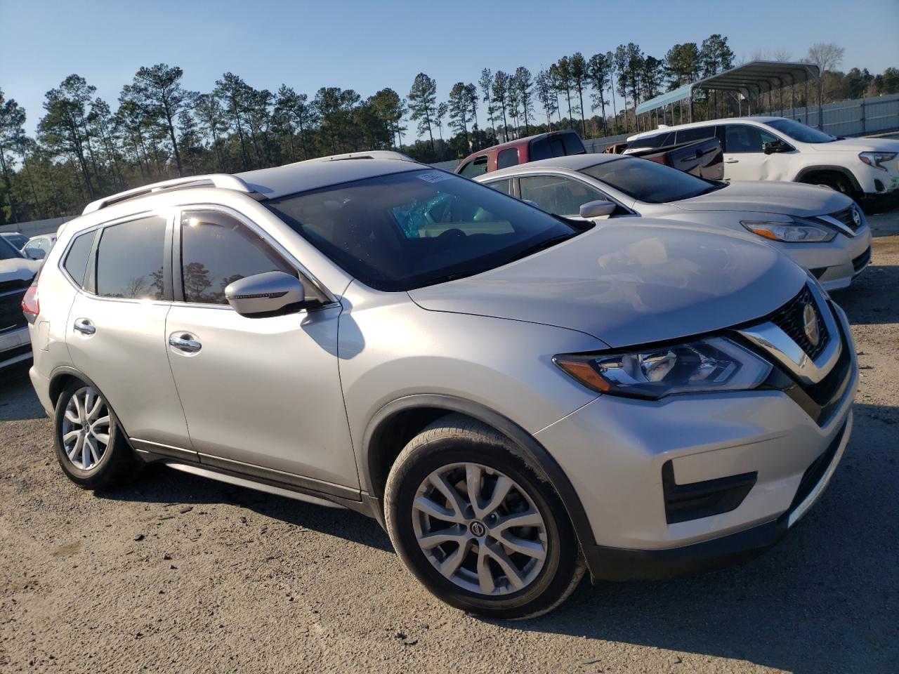Photo 1 from auction – 2018 NISSAN ROGUE S with VIN JN8AT2MT1JW490334