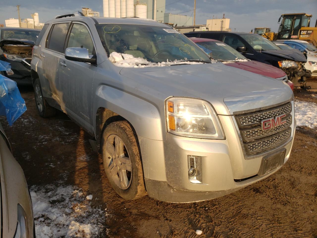 GMC TERRAIN SL 2012 with VIN 2GKFLXE56C6371808 - Photo from auction