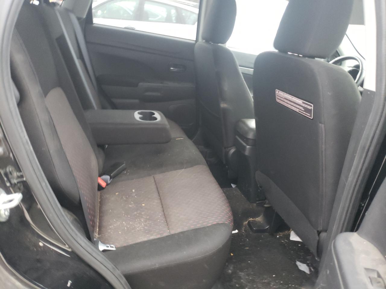 Photo 6 from auction – 2018 MITSUBISHI OUTLANDER with VIN JA4AP3AU5JU009820