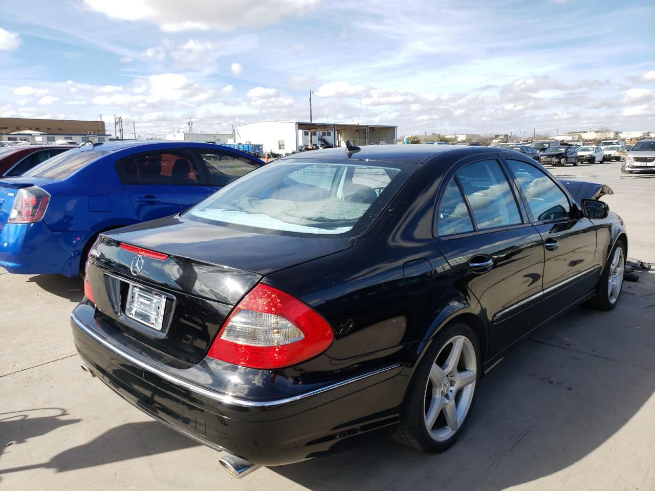 Photo 4 from auction – 2009 MERCEDES-BENZ E 350 with VIN WDBUF56X09B422934
