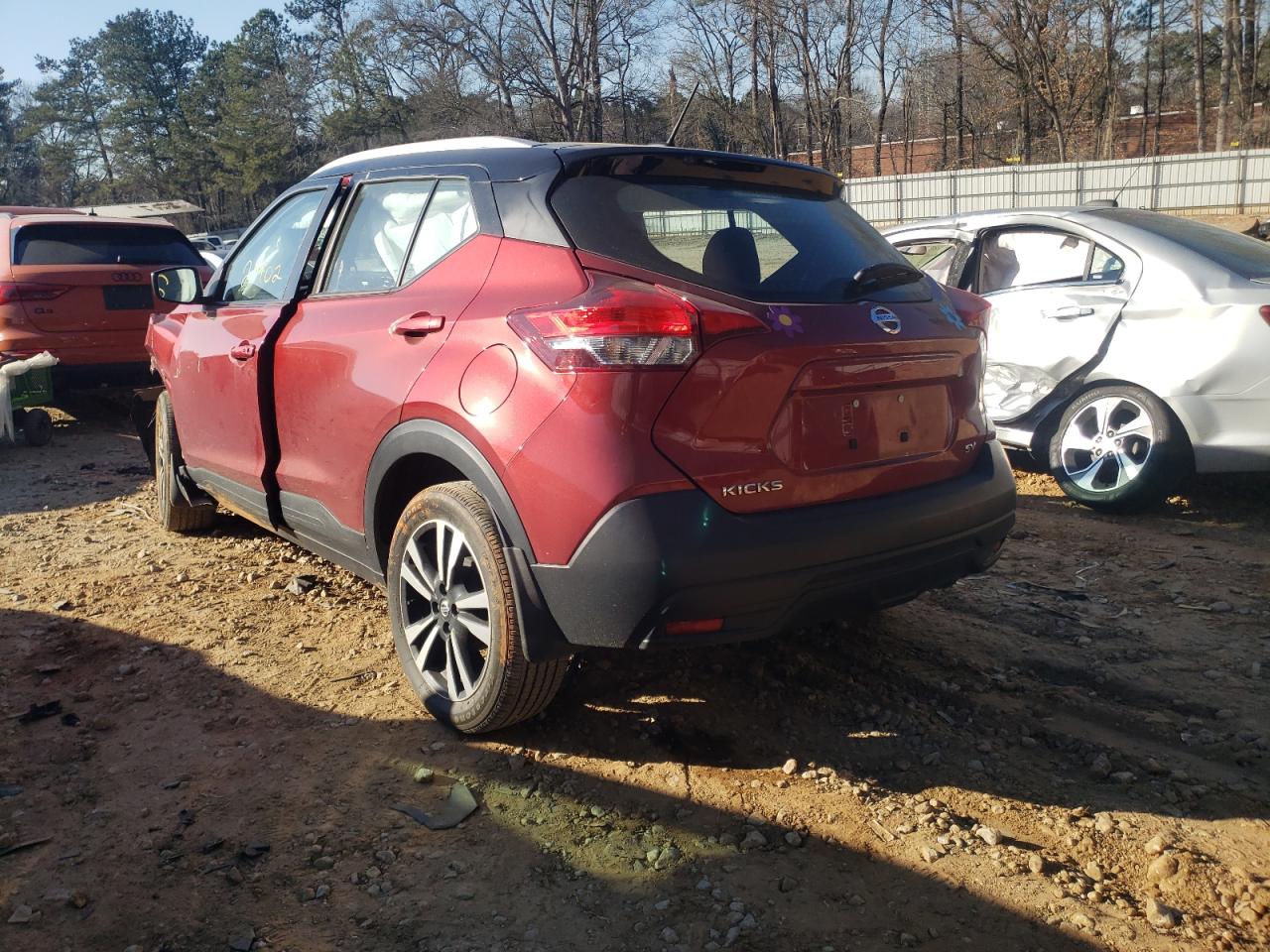 Foto 3 de la subasta – 2019 NISSAN KICKS S con VIN 3N1CP5CU3KL470696