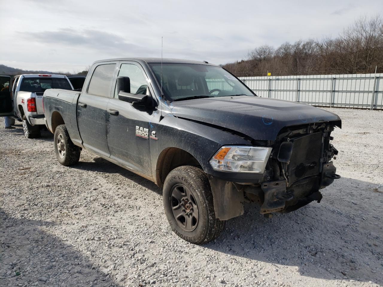 Фото 1 с аукциона – 2014 RAM 2500 ST с VIN 3C6UR5CL3EG254032