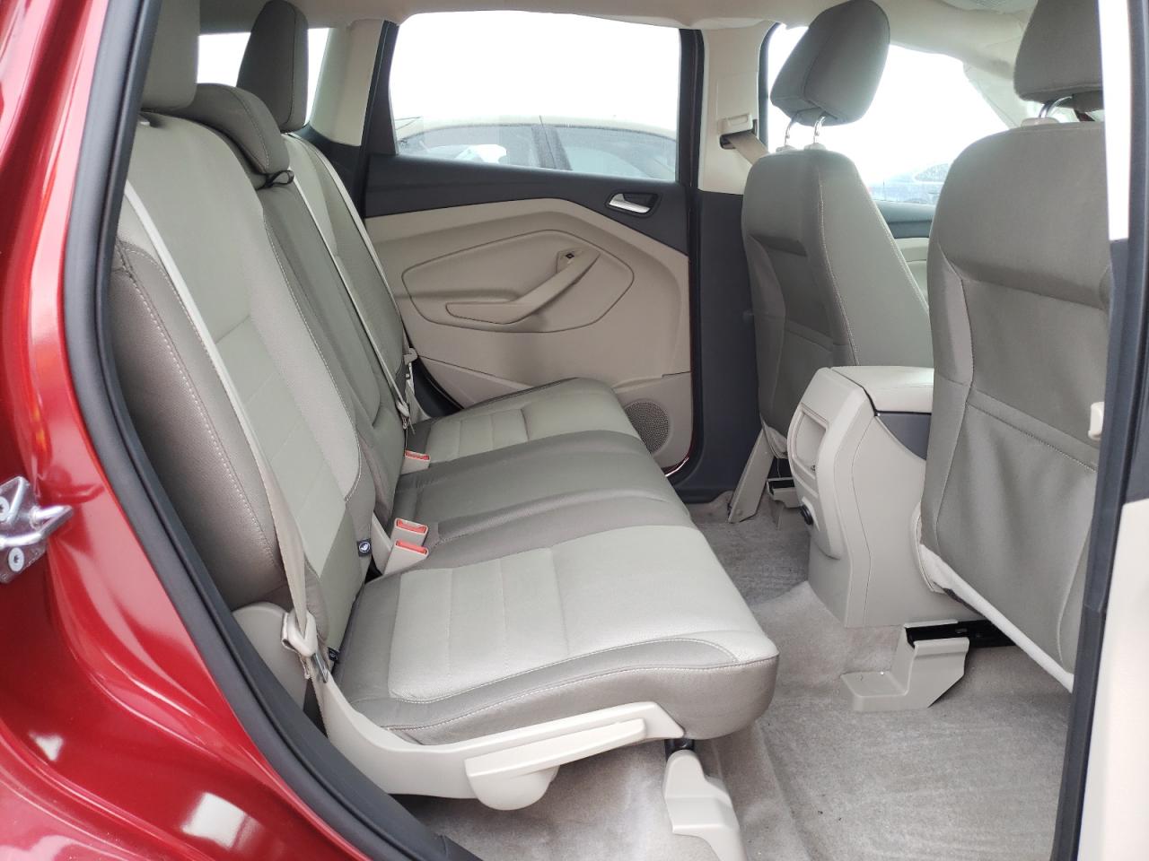 Photo 6 from auction – 2016 FORD ESCAPE SE with VIN 1FMCU0GXXGUB43704