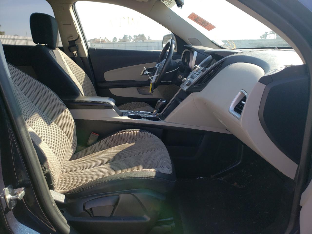 Photo 5 from auction – 2016 CHEVROLET EQUINOX LT with VIN 2GNALCEK6G1130216