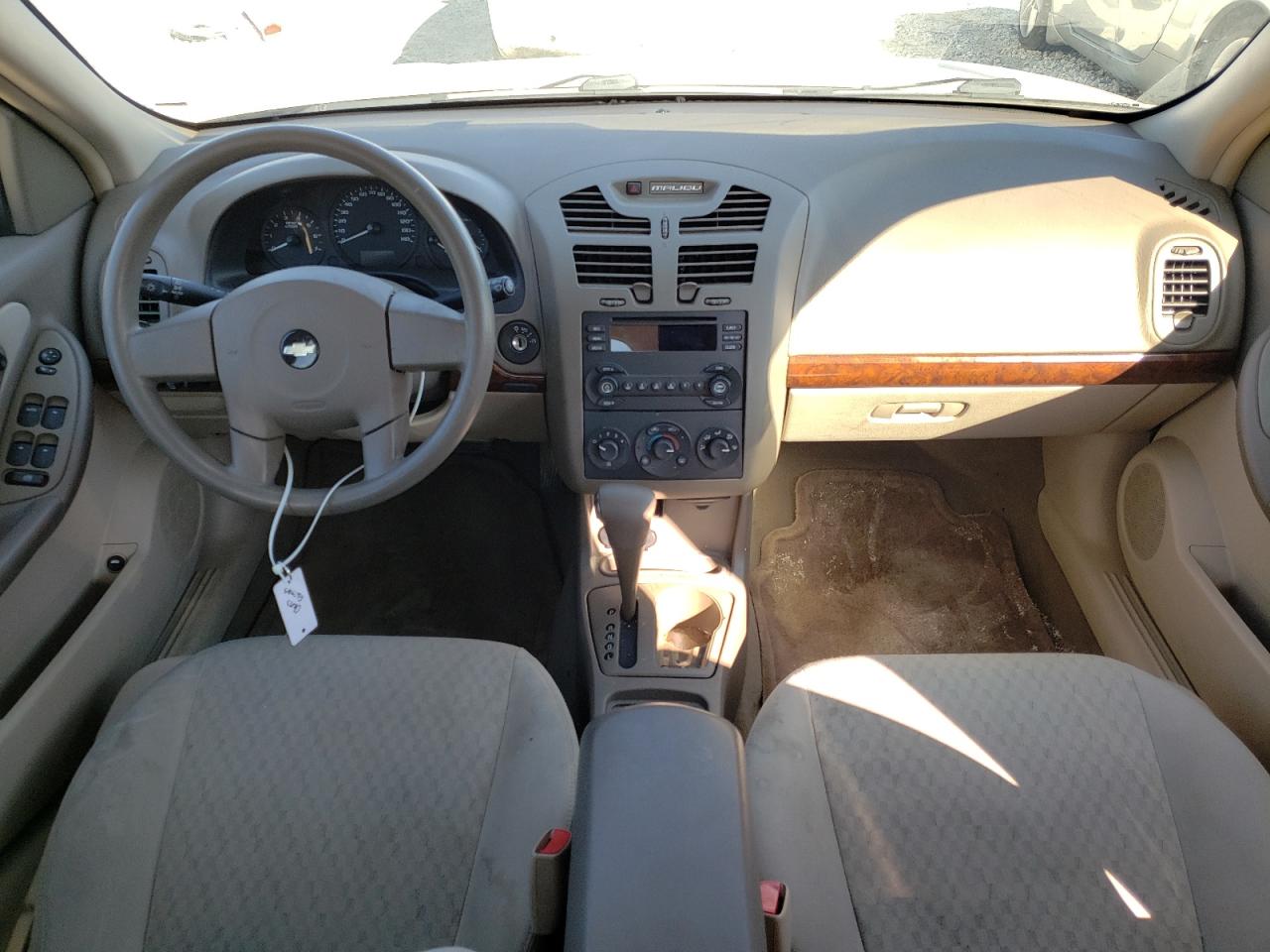 Photo 9 from auction – 2004 CHEVROLET MALIBU with VIN 1G1ZS52F44F171023