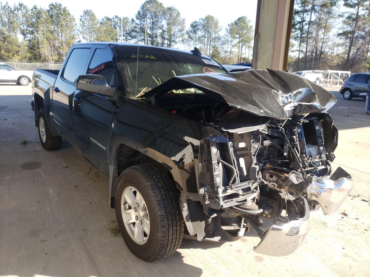 Photo 1 from auction – 2018 CHEVROLET SILVERADO with VIN 3GCUKREC9JG143660