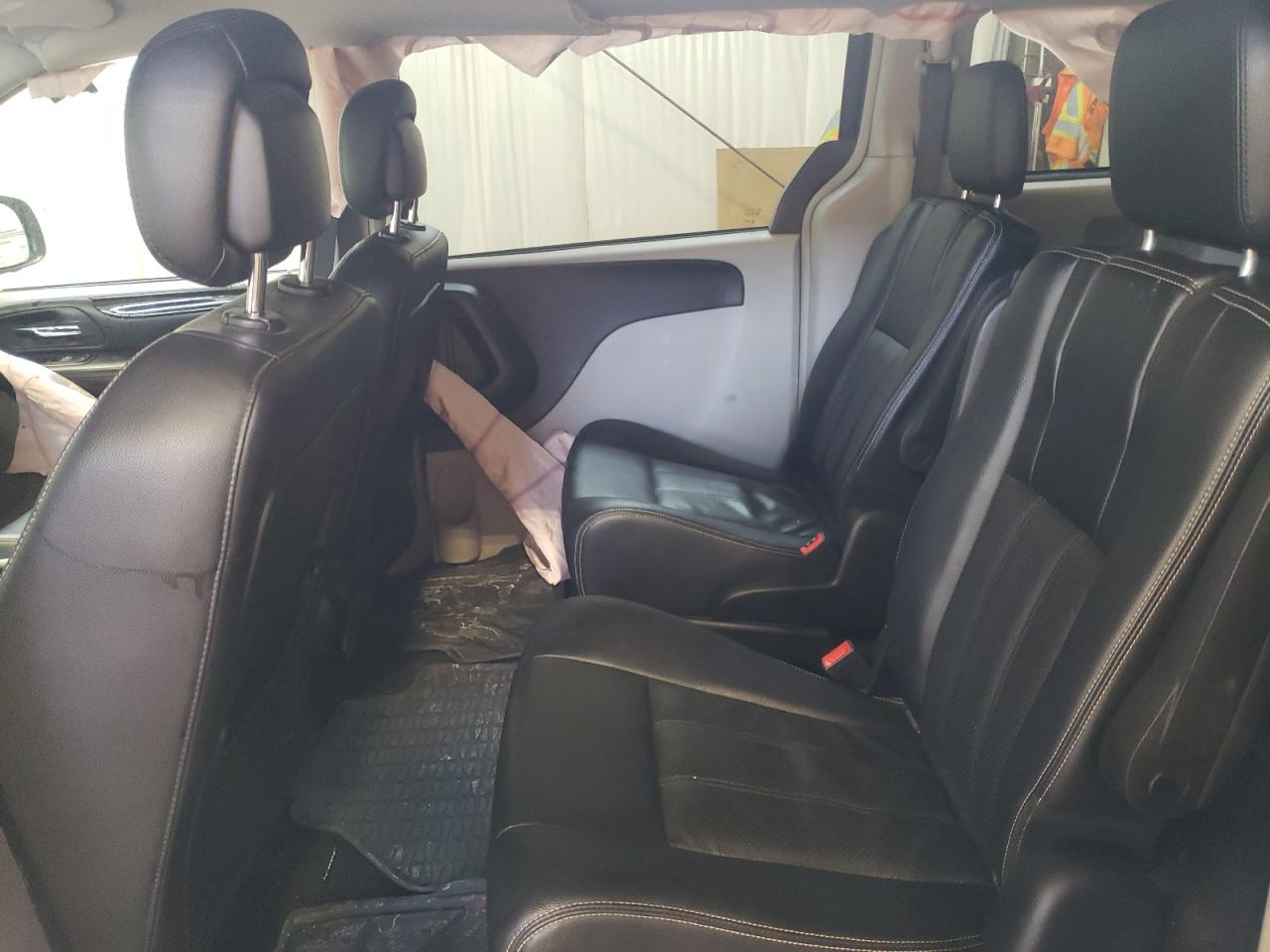Photo 6 from auction – 2017 DODGE GRAND CARA with VIN 2C4RDGDG7HR775134