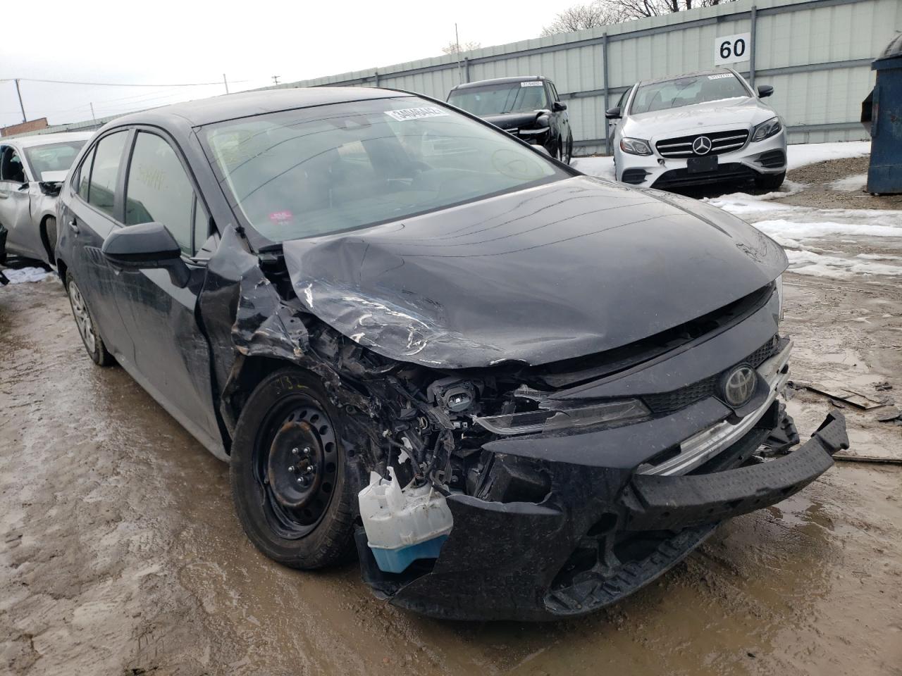 TOYOTA COROLLA LE 2020 with VIN JTDEPRAE6LJ058709 - Photo from auction