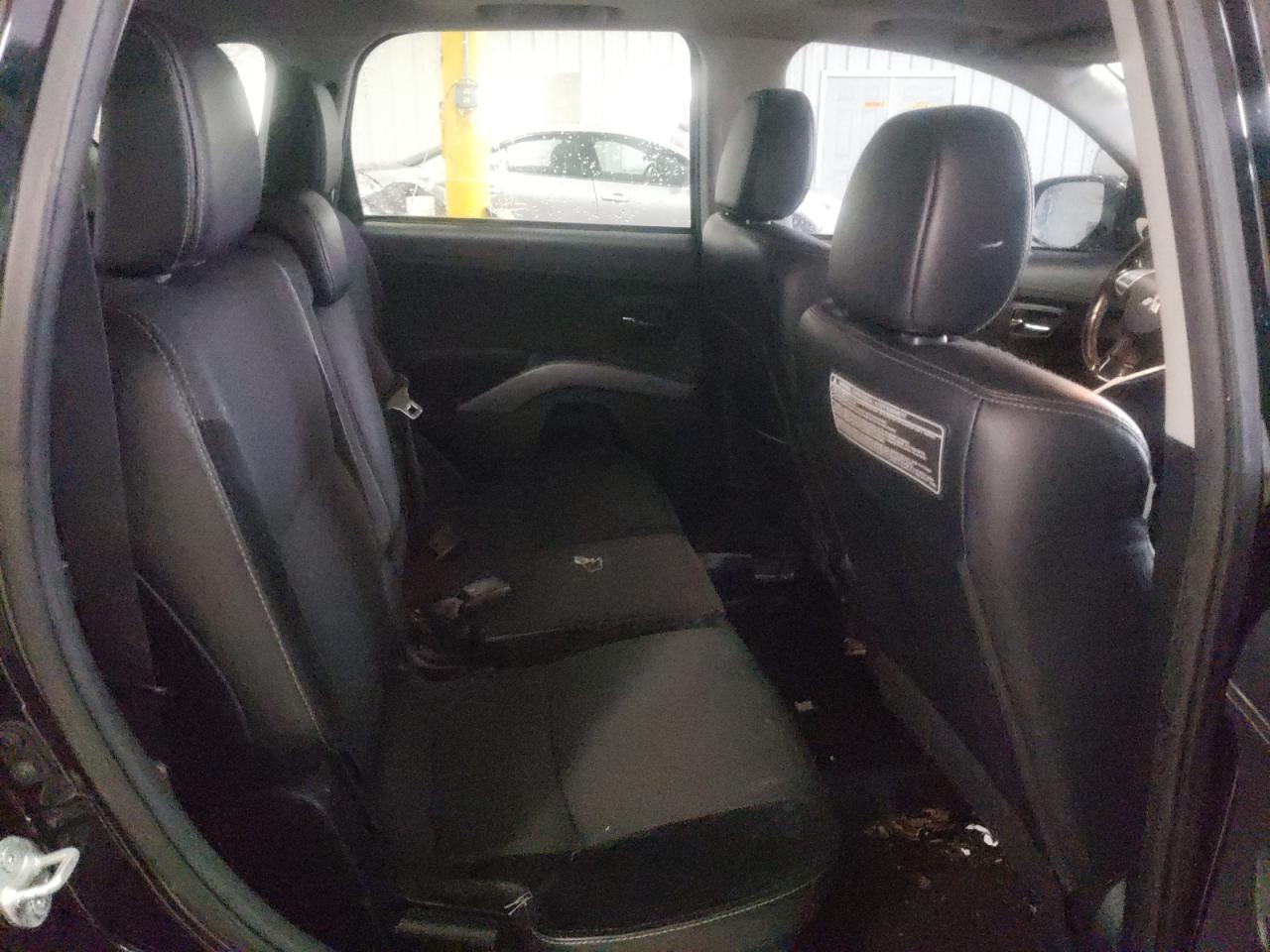 Photo 6 from auction – 2012 MITSUBISHI OUTLANDER with VIN JA4AS3AW5CU000215