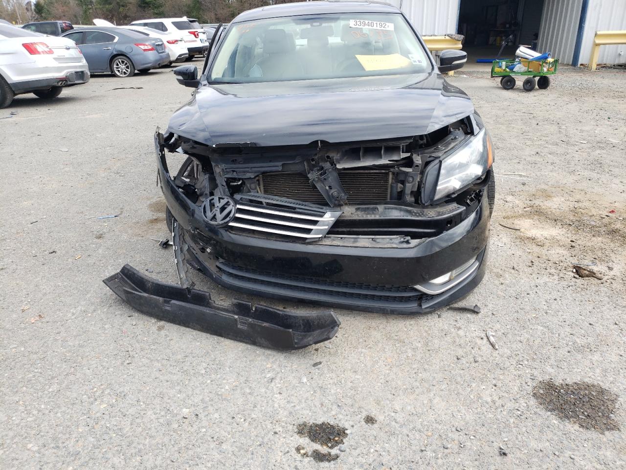Photo 9 from auction – 2015 VOLKSWAGEN PASSAT SE with VIN 1VWBS7A30FC067805
