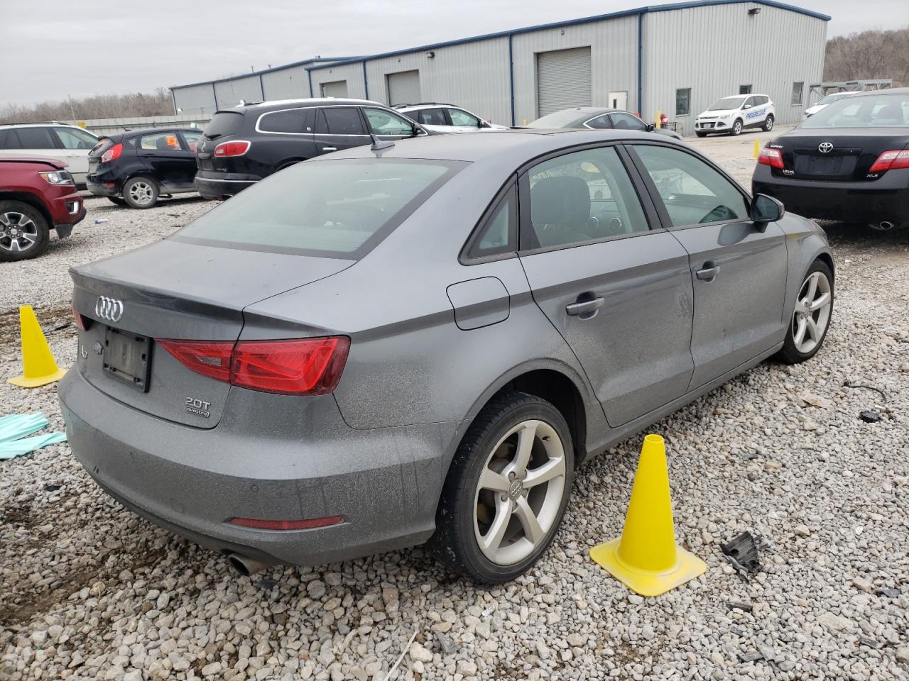 Photo 4 from auction – 2015 AUDI A3 PREMIUM with VIN WAUBFGFFXF1128838