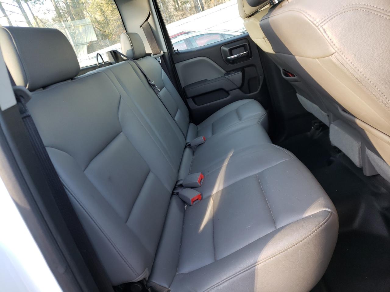 Photo 6 from auction – 2017 CHEVROLET SILVERADO with VIN 1GC2KUEG9HZ294456
