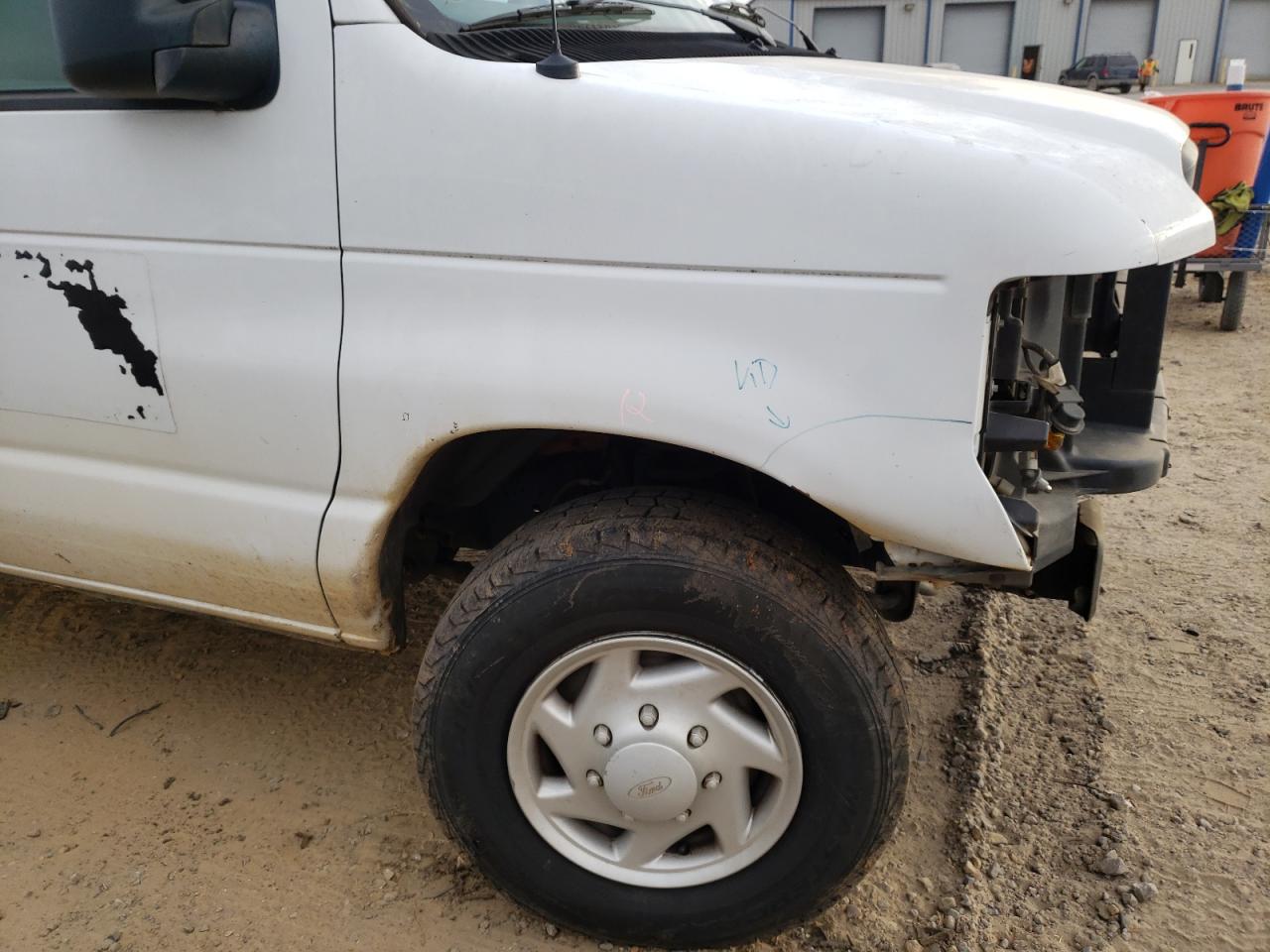 Photo 9 from auction – 2009 FORD ECONOLINE with VIN 1FTNE24W49DA30500