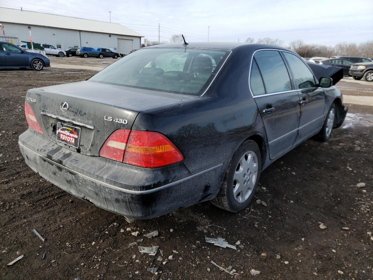 Photo 4 from auction – 2001 LEXUS LS 430 with VIN JTHBN30F510025055