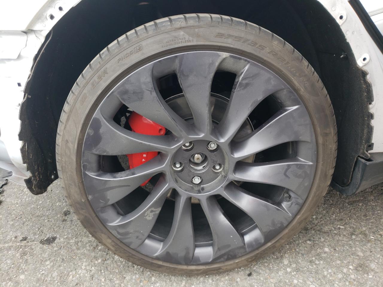 Photo 9 from auction – 2021 TESLA MODEL Y with VIN 5YJYGDEF9MF267342