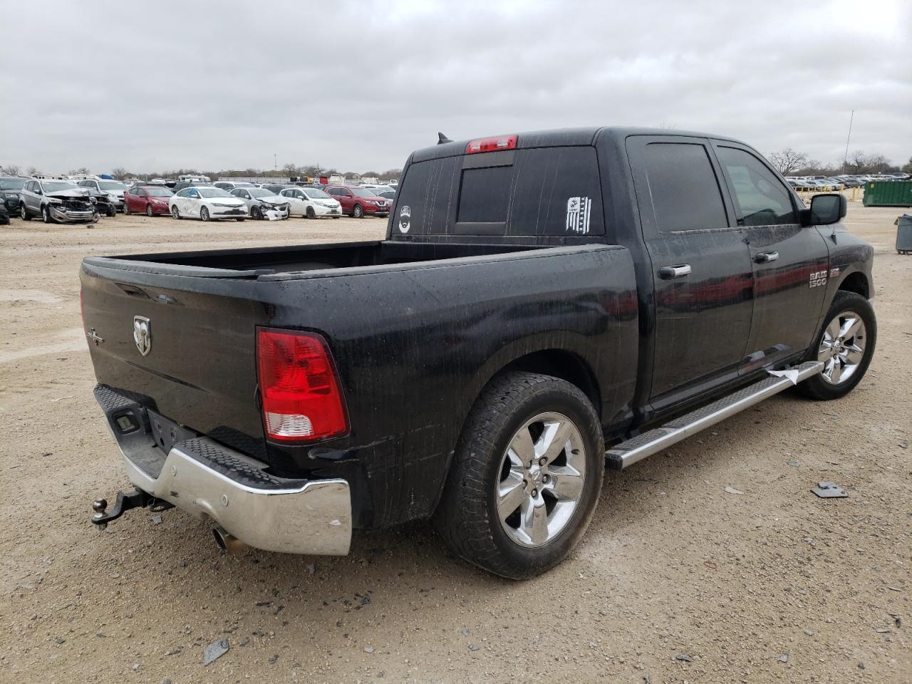 Photo 4 from auction – 2015 RAM 1500 SLT with VIN 1C6RR6LT1FS535137