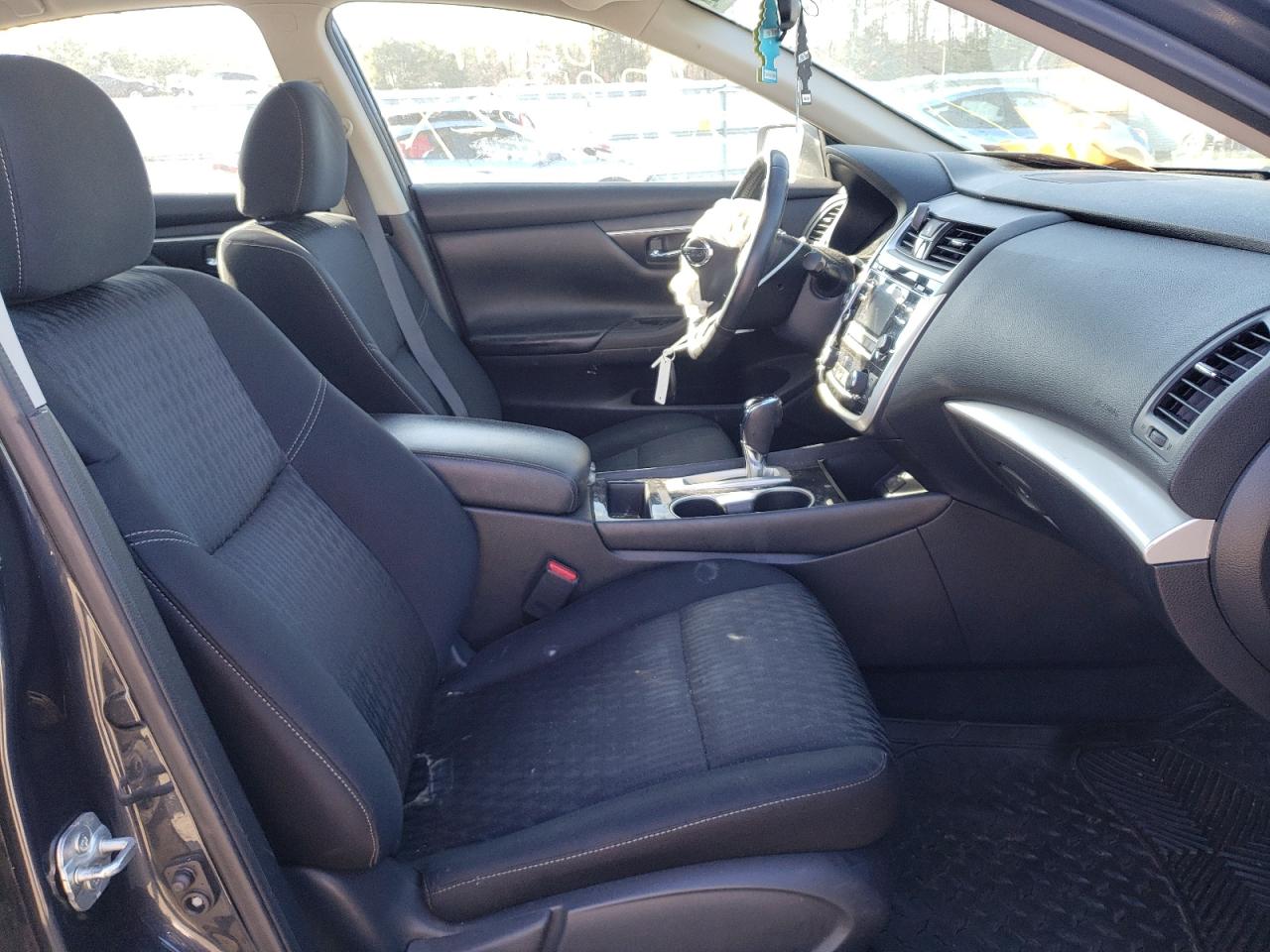 Photo 5 from auction – 2018 NISSAN ALTIMA 2.5 with VIN 1N4AL3AP1JC259370
