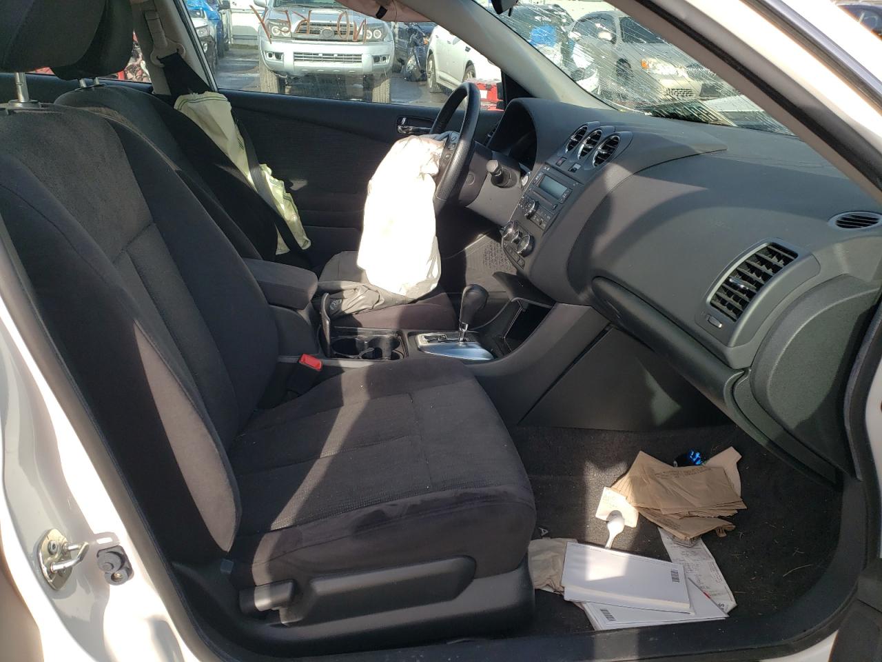 Photo 5 from auction – 2012 NISSAN ALTIMA SR with VIN 1N4BL2AP3CC158297
