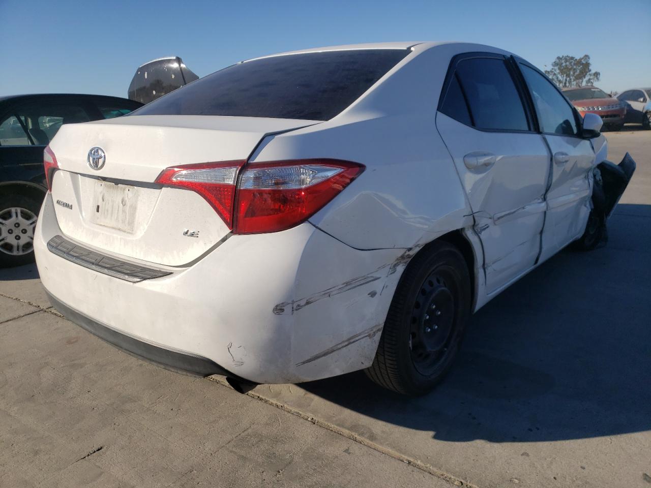 Photo 4 from auction – 2015 TOYOTA COROLLA L with VIN 5YFBURHE2FP287535