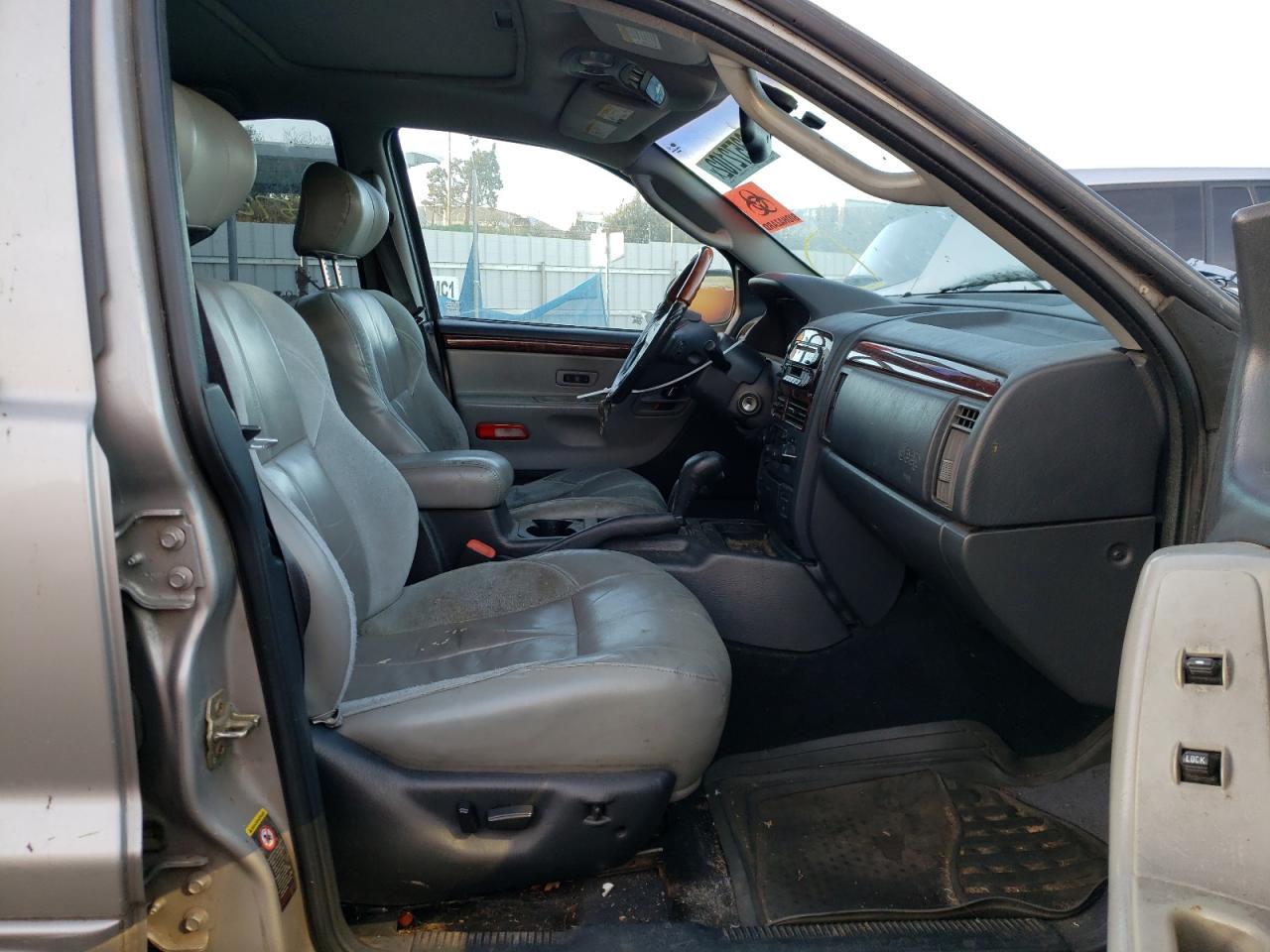 Photo 5 from auction – 2002 JEEP GRAND CHER with VIN 1J8GW68J12C155938