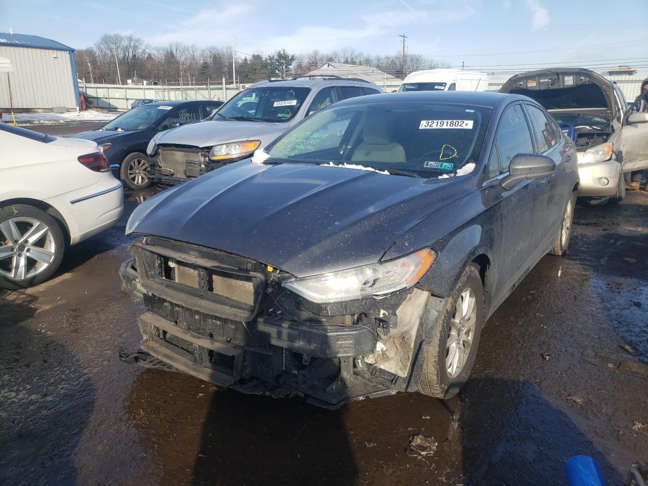 Photo 2 from auction – 2017 FORD FUSION S with VIN 3FA6P0G78HR198112