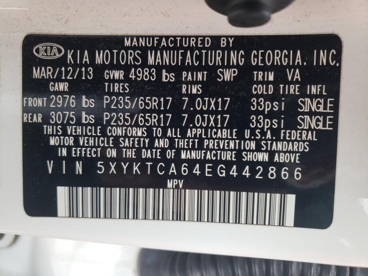 Photo 10 from auction – 2014 KIA SORENTO LX with VIN 5XYKTCA64EG442866