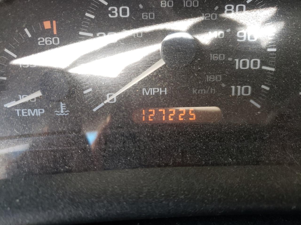 Photo 8 from auction – 2005 CHEVROLET CAVALIER with VIN 1G1JC12F757109520