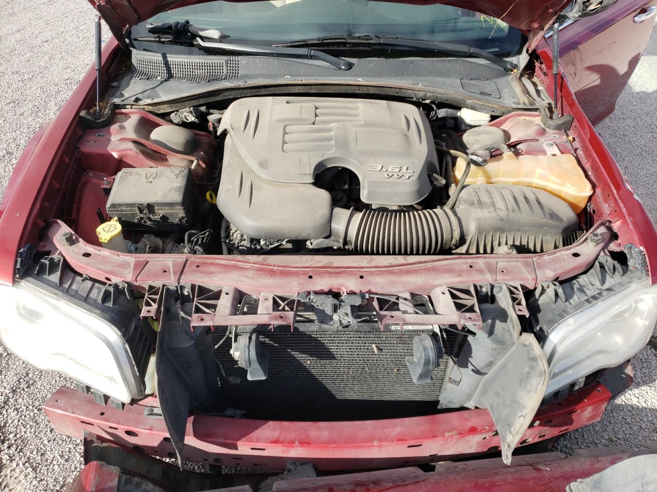 Photo 7 from auction – 2012 CHRYSLER 300 LIMITE with VIN 2C3CCACG4CH195351