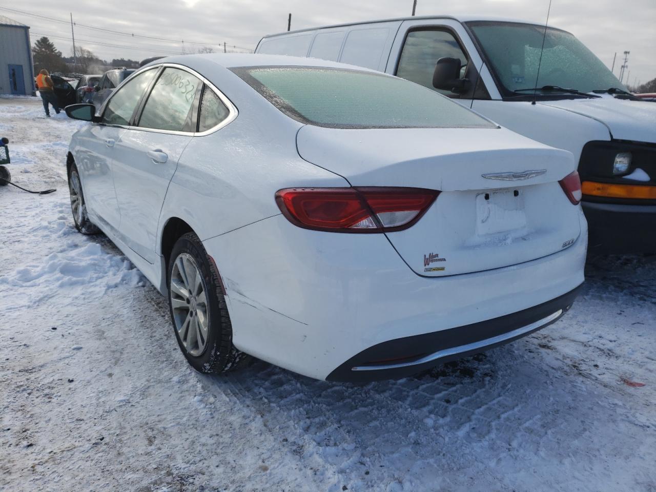 Photo 3 from auction – 2015 CHRYSLER 200 LIMITE with VIN 1C3CCCAB7FN618681