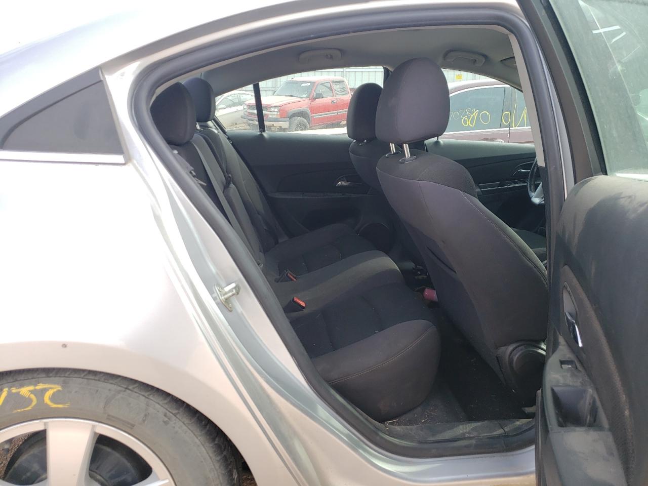 Photo 6 from auction – 2014 CHEVROLET CRUZE LT with VIN 1G1PC5SB3E7288055