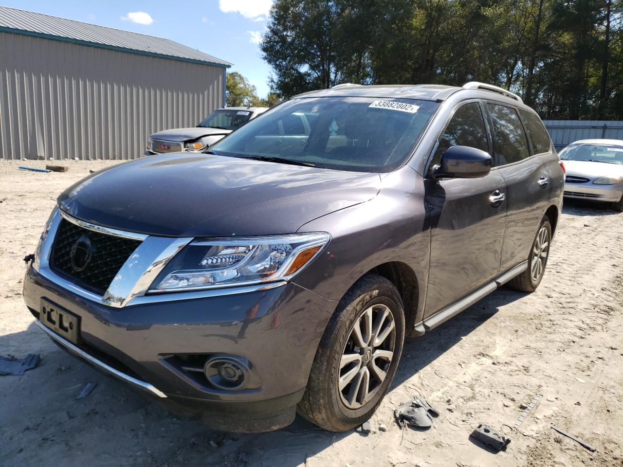 Photo 2 from auction – 2014 NISSAN PATHFINDER with VIN 5N1AR2MN1EC601740
