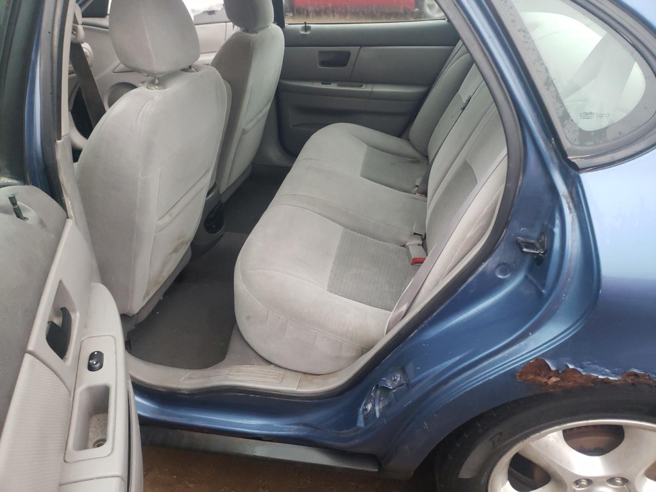 Photo 6 from auction – 2004 FORD TAURUS SE with VIN 1FAFP53U64A148712