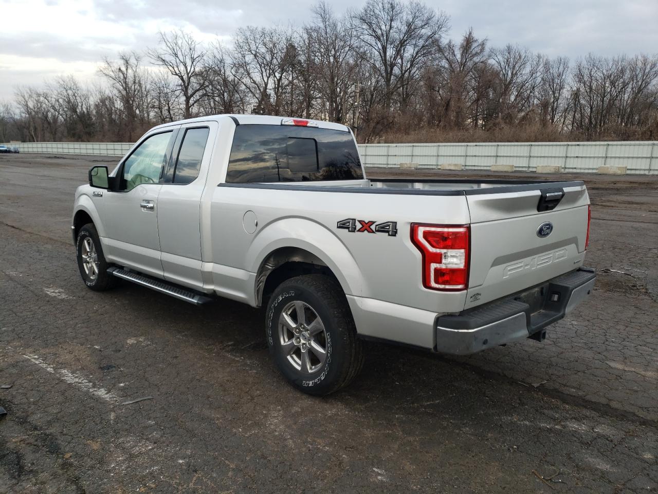 Photo 3 from auction – 2018 FORD F150 SUPER with VIN 1FTEX1EP9JKF76138