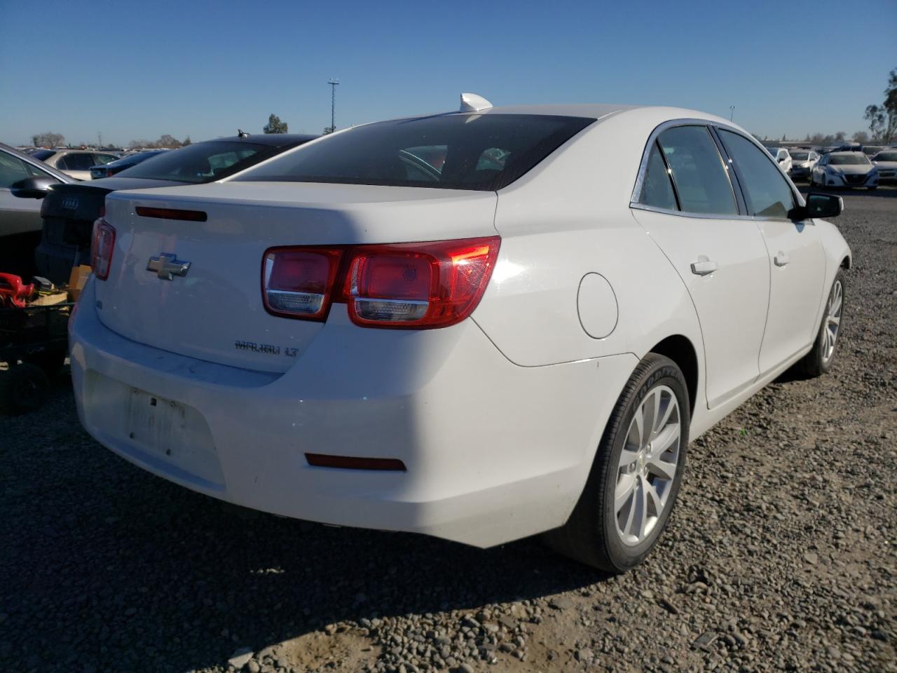 Photo 4 from auction – 2015 CHEVROLET MALIBU 2LT with VIN 1G11D5SL8FF147680