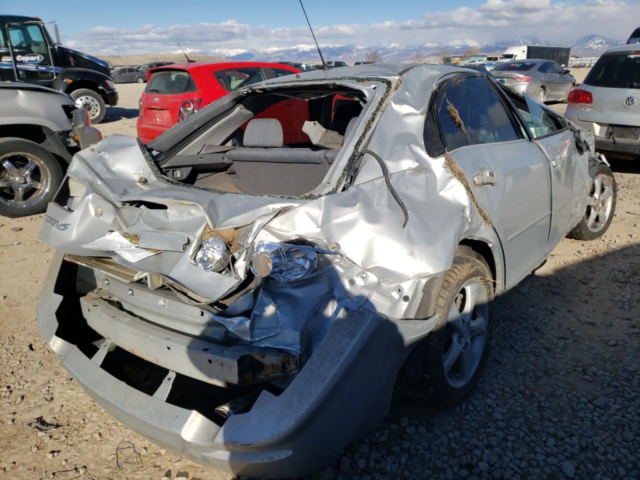 Фото 4 с аукциона – 2004 MAZDA 6 I с VIN 1YVFP84C245N58122