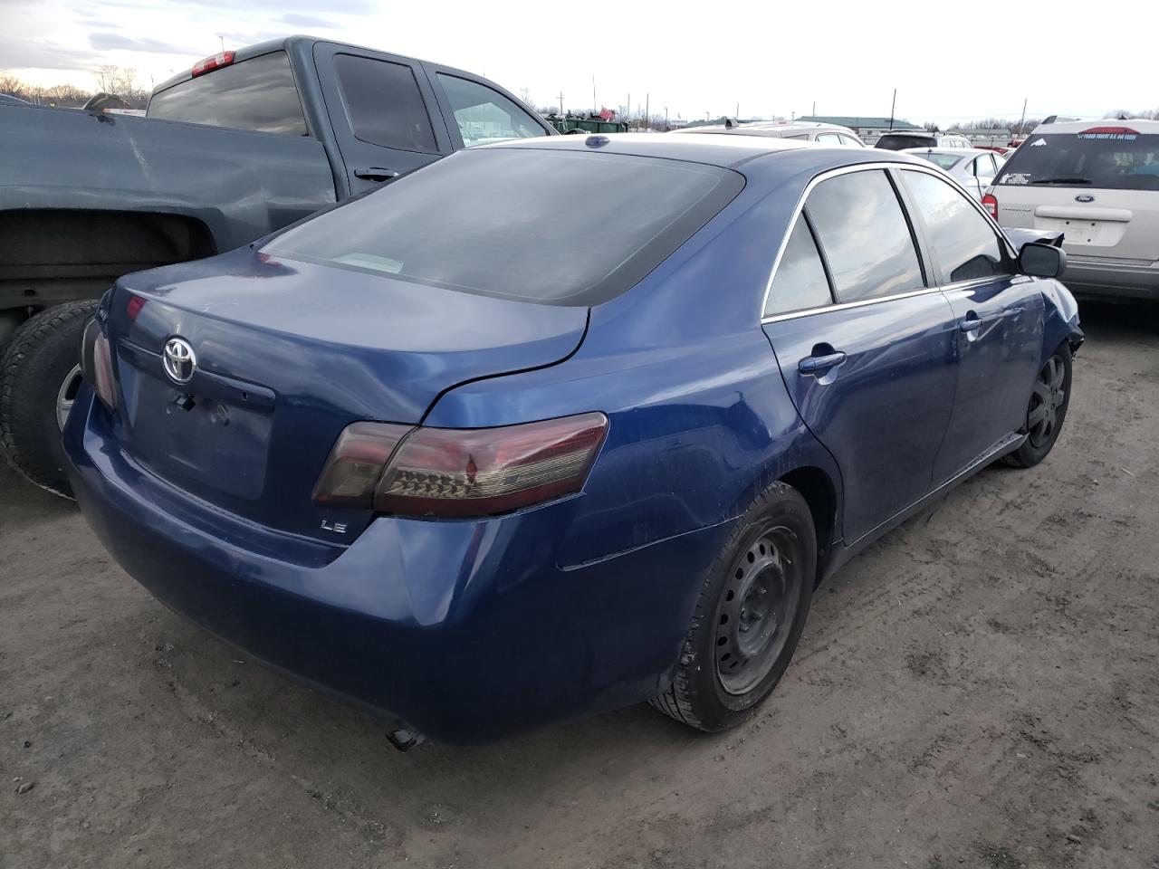 Photo 4 from auction – 2011 TOYOTA CAMRY BASE with VIN 4T1BF3EK1BU685748