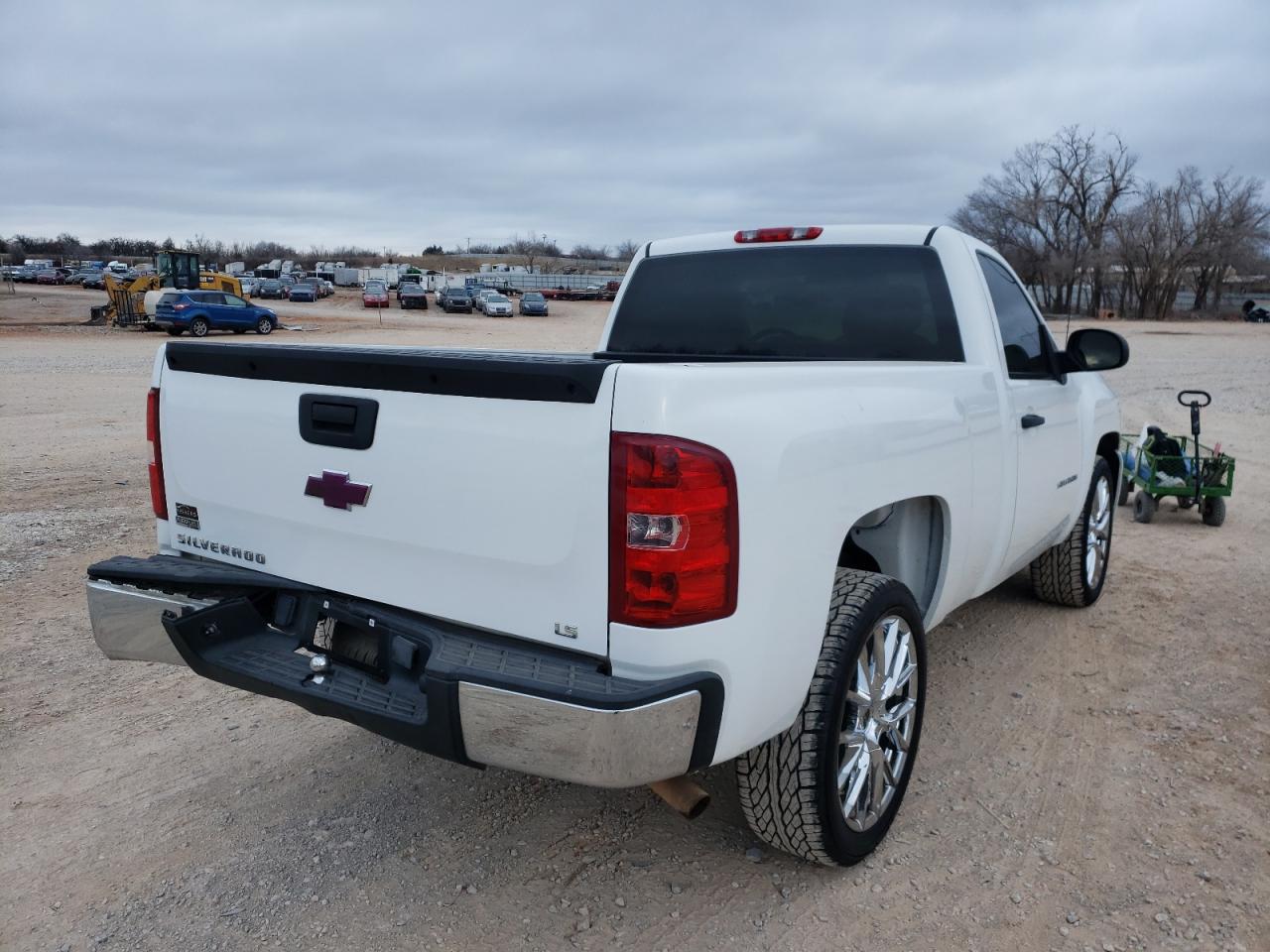 Photo 4 from auction – 2011 CHEVROLET SILVERADO with VIN 1GCNCPEA1BZ145893