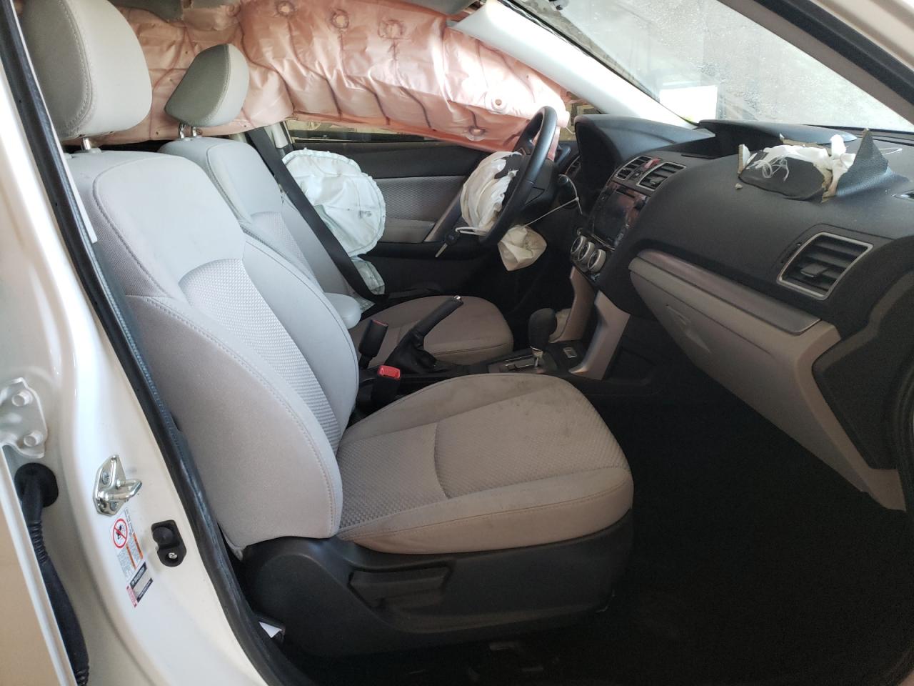 Photo 5 from auction – 2018 SUBARU FORESTER 2 with VIN JF2SJAEC8JH486303