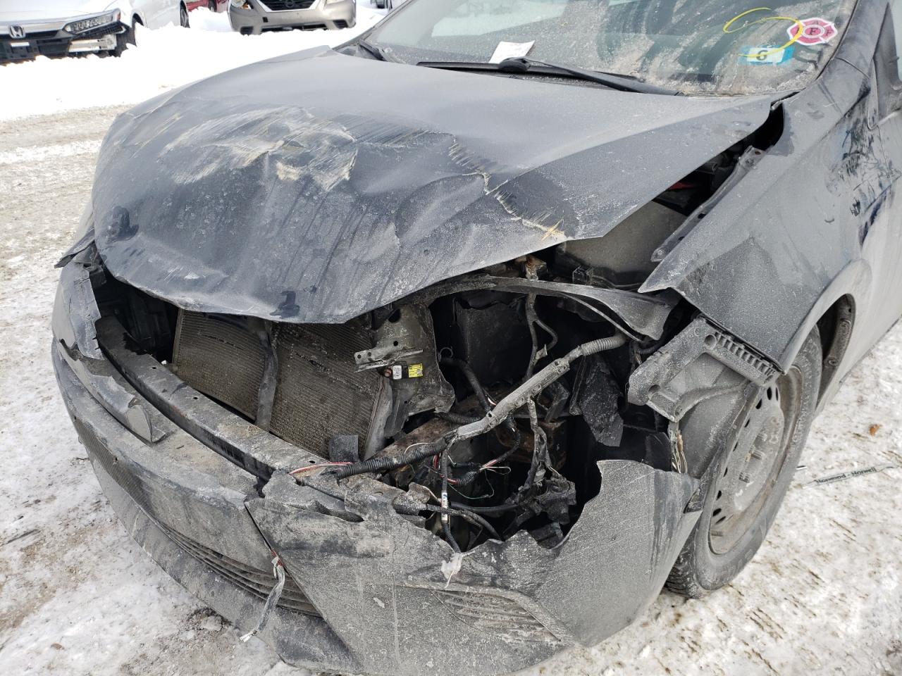 Photo 9 from auction – 2015 TOYOTA COROLLA with VIN 2T1BURHE6FC262055
